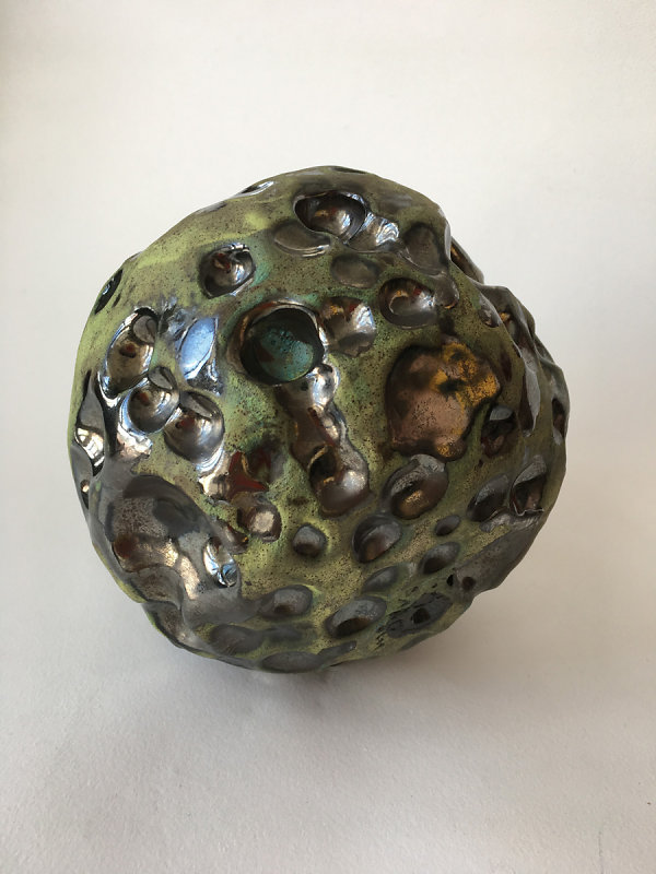 Ablated meteorite (amino acid)
